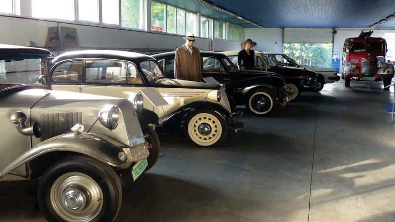 Historic Vehicle Museum Šardi