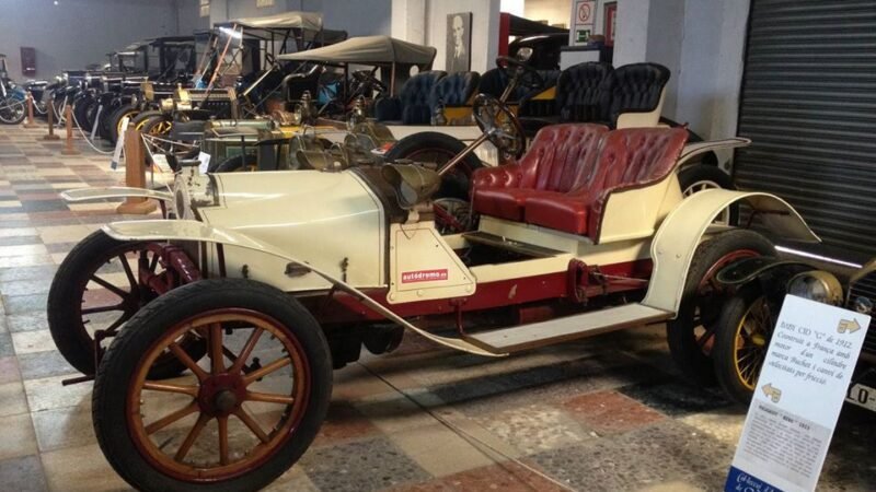 Salvador Claret Automobile Collection