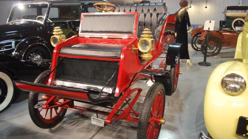 Northeast Classic Car Museum