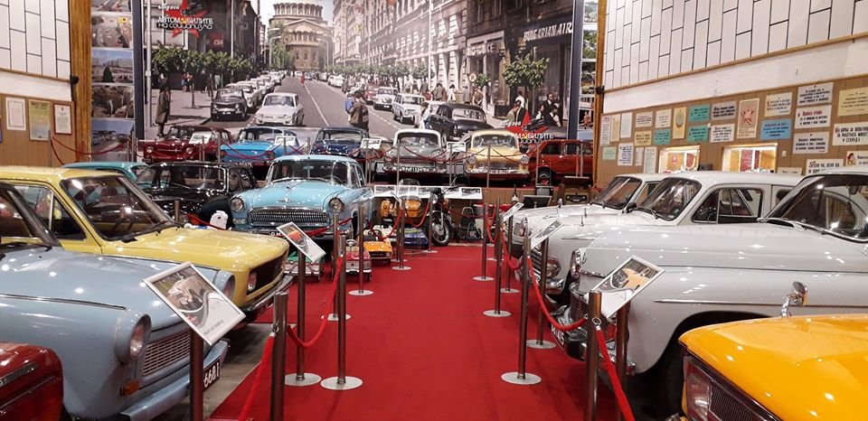 Cars of Socialism Museum, Peshtera