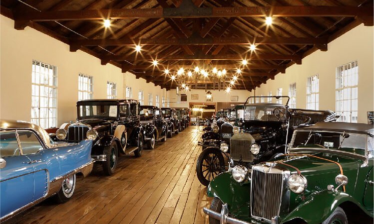 Estes-Winn Antique Car Museum