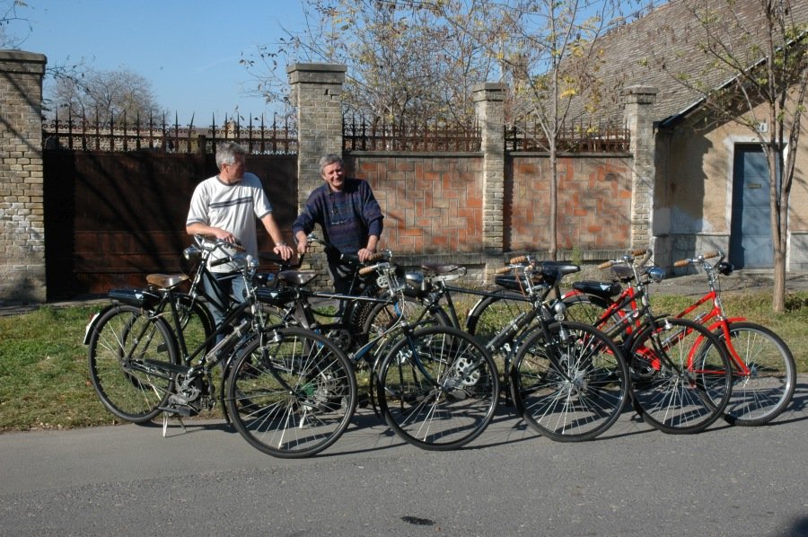 Dongó gyűjtemény, Bíró Ferenc