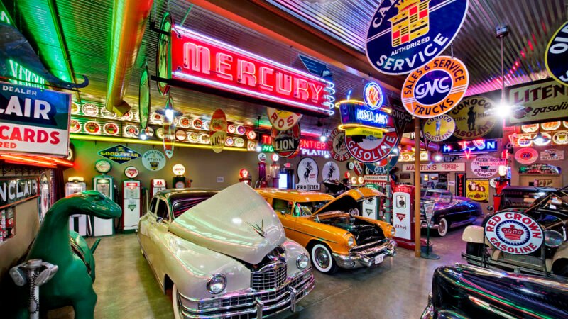 Frontier Relics & Auto Museum
