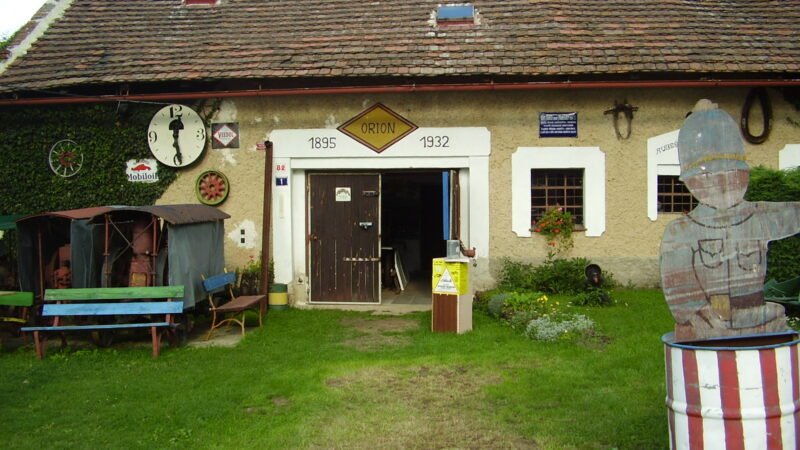 Classic Vehicle Museum Hobsovice