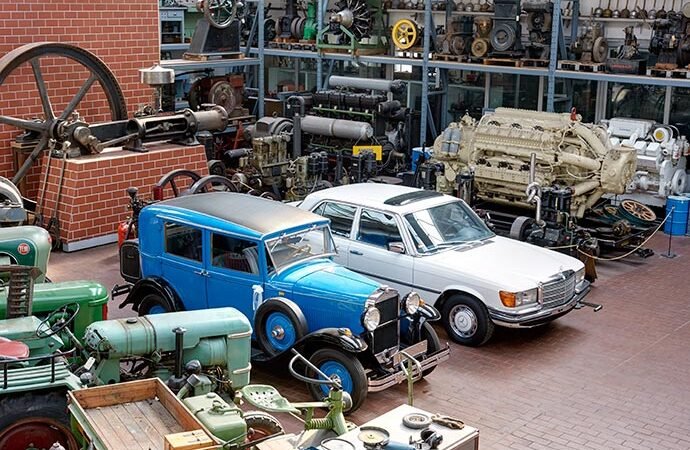 Hochhut Collection of Technology