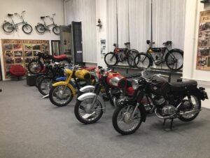 Hungarian Private Collections Are Added To Our Site